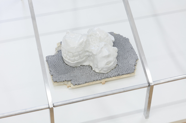 2018.06 CONDO New York, The strong Left / Die starke Linke (detail), 2018 2018.06 CONDO New York, The strong Left / Die starke Linke (detail), 2018