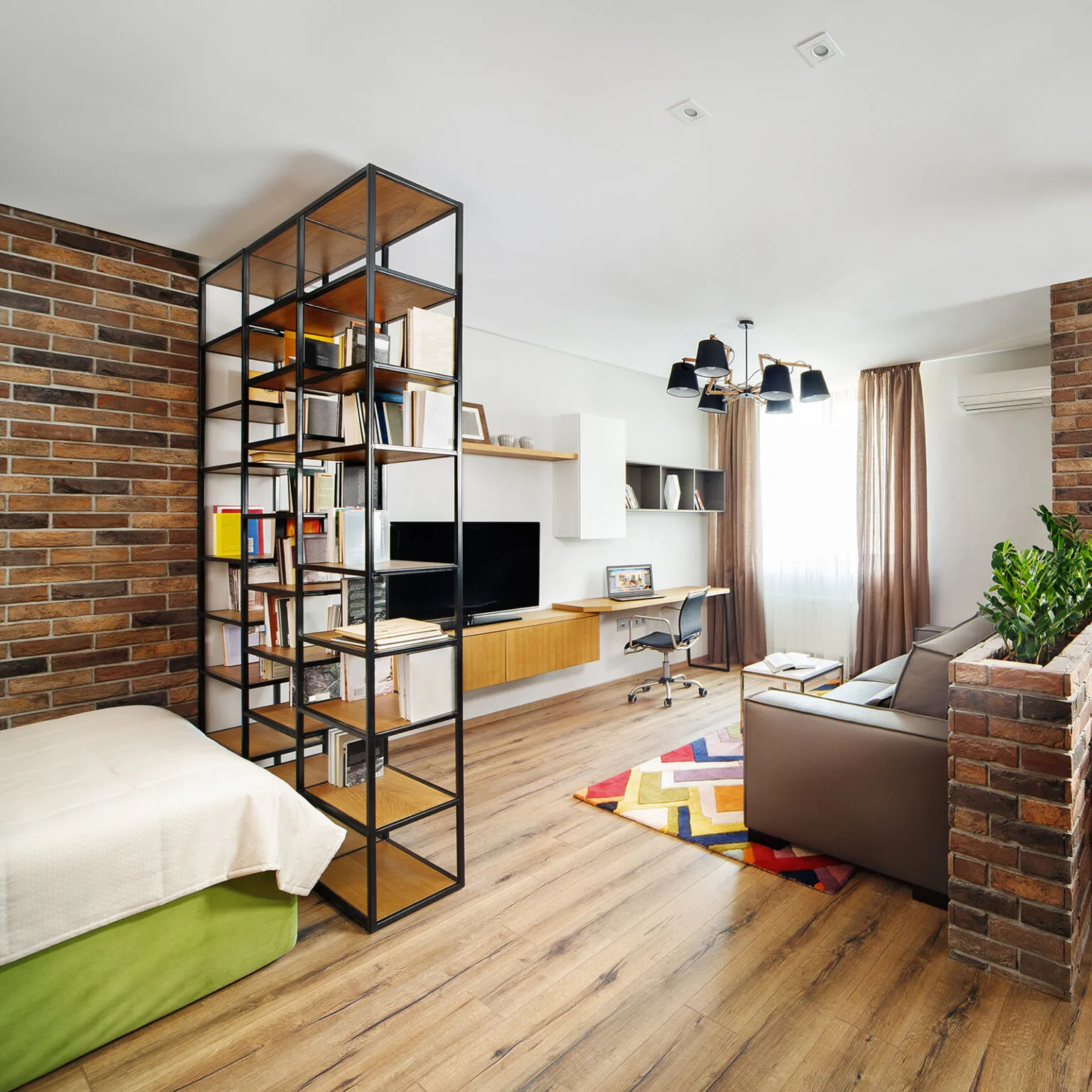 Image of studio apartment - feng sui