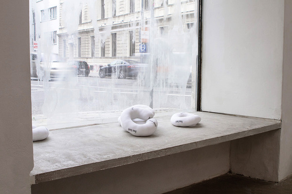 Anna-Sophie Berger, The Wind Sonatas (long distance), 2014 Anna-Sophie Berger, The Wind Sonatas (long distance), 2014