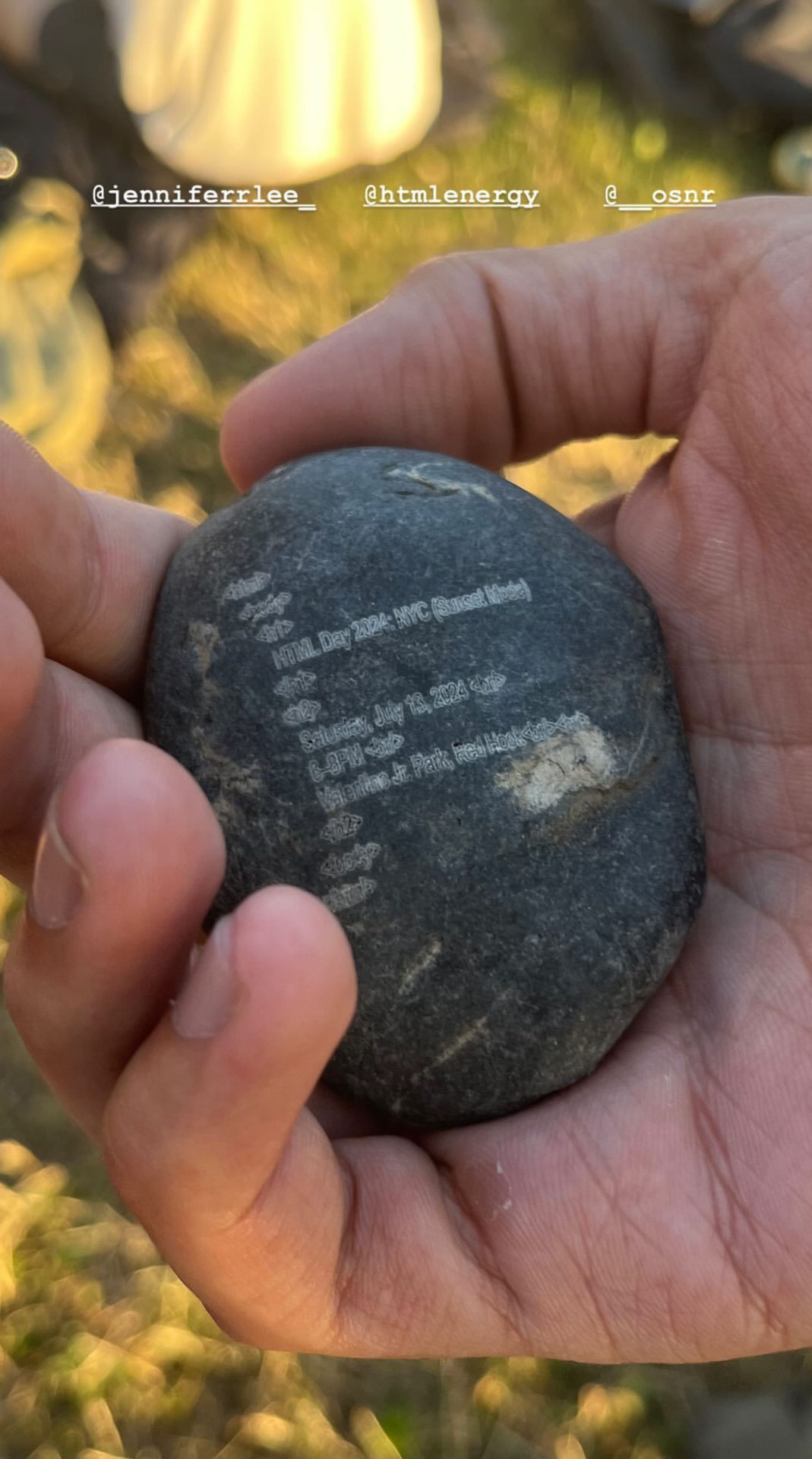 html engraved on a pebble