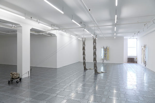 2019.09 Elaine Cameron-Weir: strings that show the wind, strings that show the wind, 2019 2019.09 Elaine Cameron-Weir: strings that show the wind, strings that show the wind, 2019