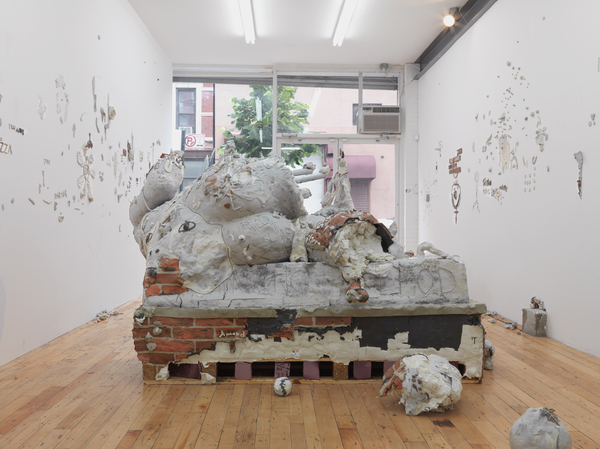2016.05 Urs Fischer: Ursula, ilovebirth, 2016 2016.05 Urs Fischer: Ursula, ilovebirth, 2016