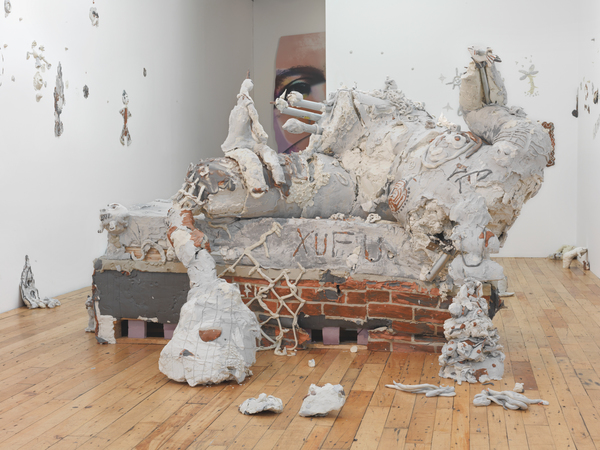 2016.05 Urs Fischer: Ursula, ilovebirth, 2016 2016.05 Urs Fischer: Ursula, ilovebirth, 2016