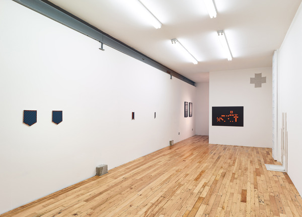 2013.01 Snout to Tail : Anna-Sophie Berger, Zak Kitnick, Sean Paul, Snout to Tail, Installation view, 2013 2013.01 Snout to Tail : Anna-Sophie Berger, Zak Kitnick, Sean Paul, Snout to Tail, Installation view, 2013